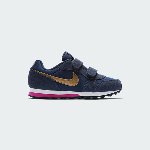 Nike md store runner gold