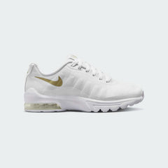 tradesports.co.uk Nike Air Max Invigor Juniors 749572 100