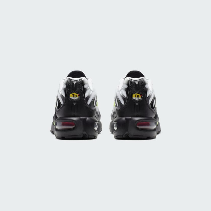 tradesports.co.uk Nike Juniors Air Max Plus RF BV0047 100