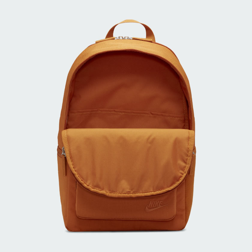 tradesports.co.uk Nike Adults Heritage Eugene Backpack DB3300 815