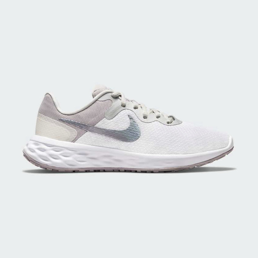 tradesports.co.uk Nike Women's Revolution 6 Premium Shoes DC9007 111