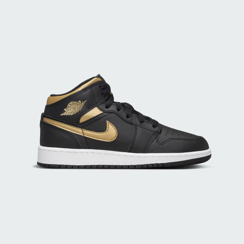 tradesports.co.uk Nike Juniors Air Jordan 1 Mid DQ8423 071