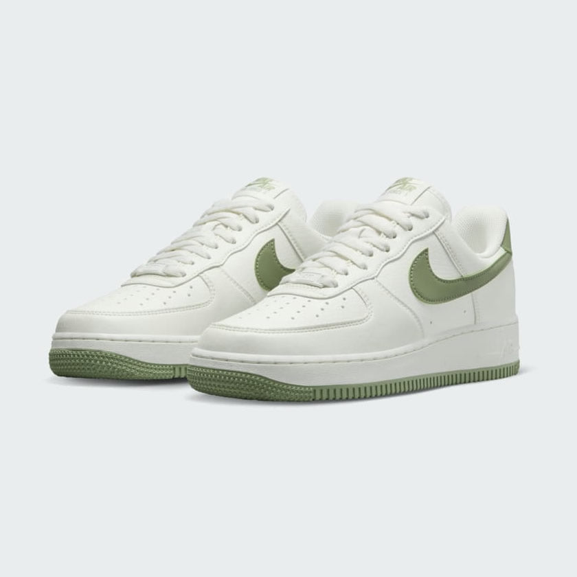 tradesports.co.uk Nike Women's Air Force 1 '07 DV3808 106