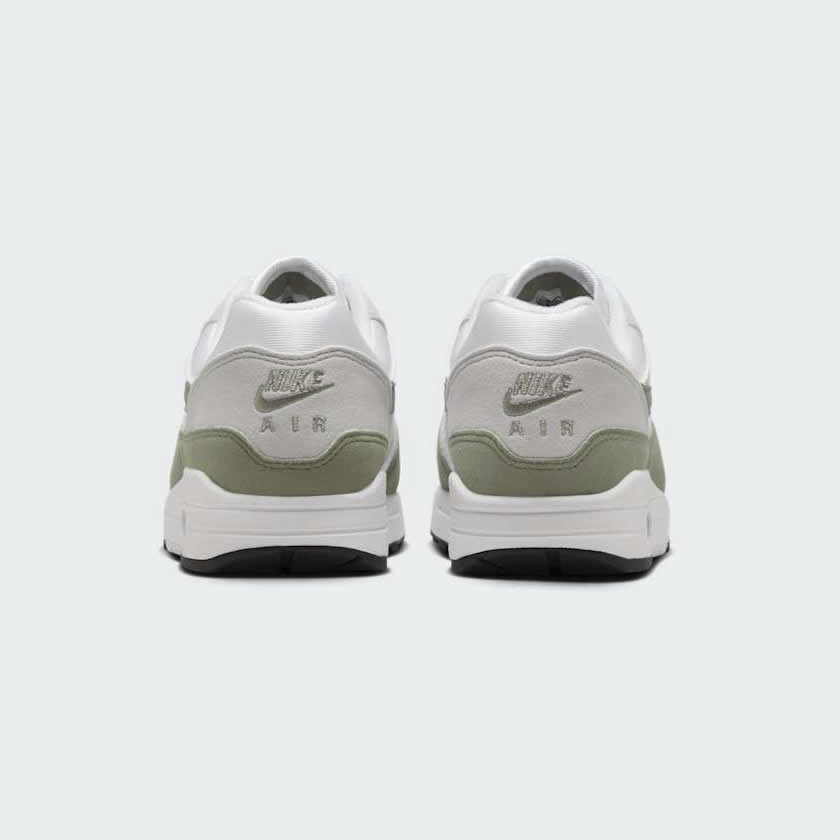 tradesports.co.uk Nike Women's Air Max 1 DZ2628 112