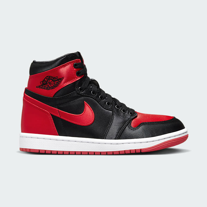 tradesports.co.uk Nike Women's Air Jordan 1 Retro Hi FD4610 061