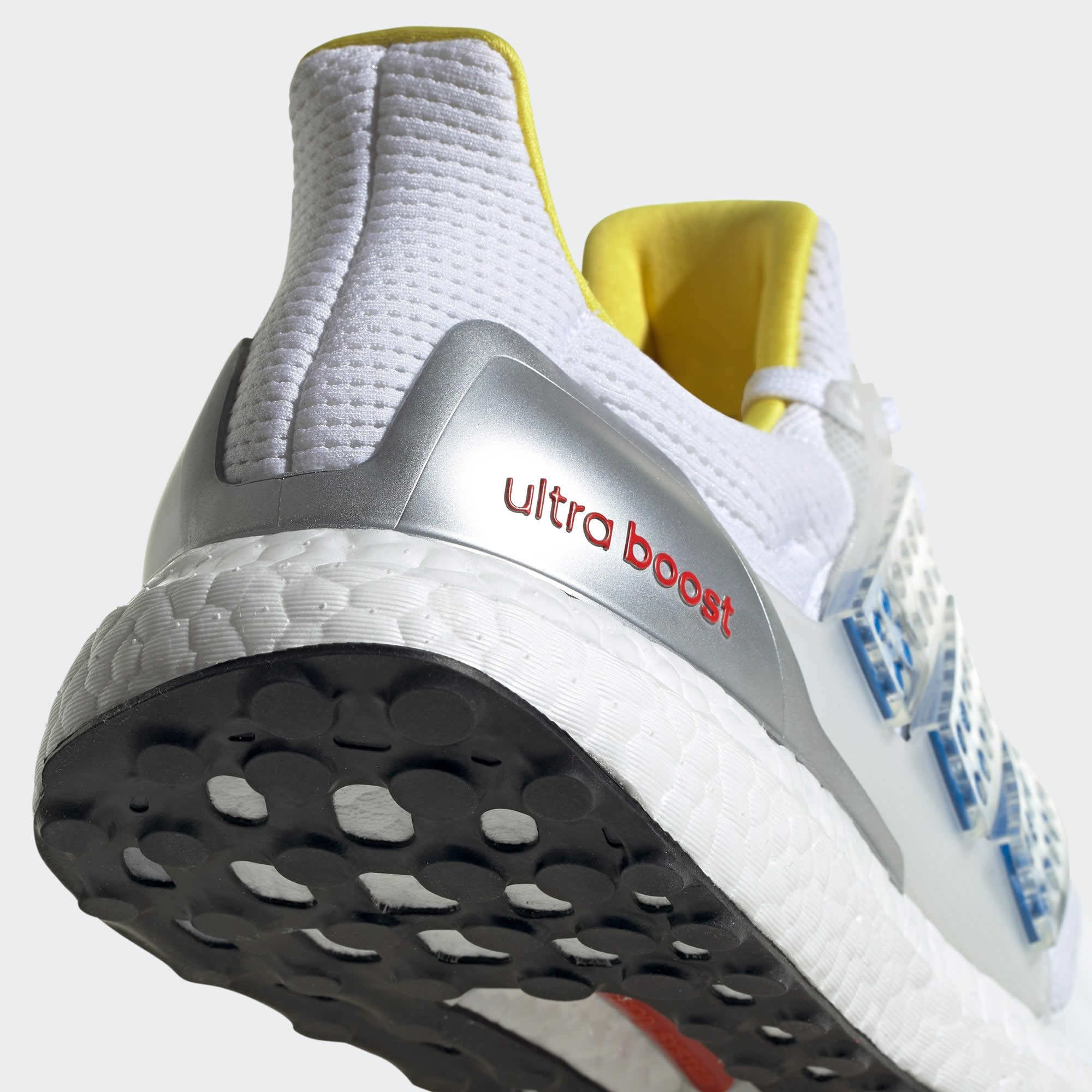 tradesports.co.uk Adidas Men's Ultraboost DNA X Lego FY7690