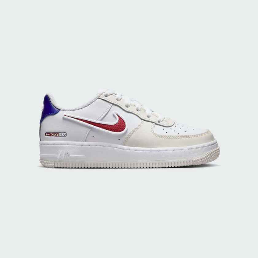 tradesports.co.uk Nike Juniors Air Force 1 LV8 HF5744 146