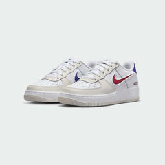 tradesports.co.uk Nike Juniors Air Force 1 LV8 HF5744 146