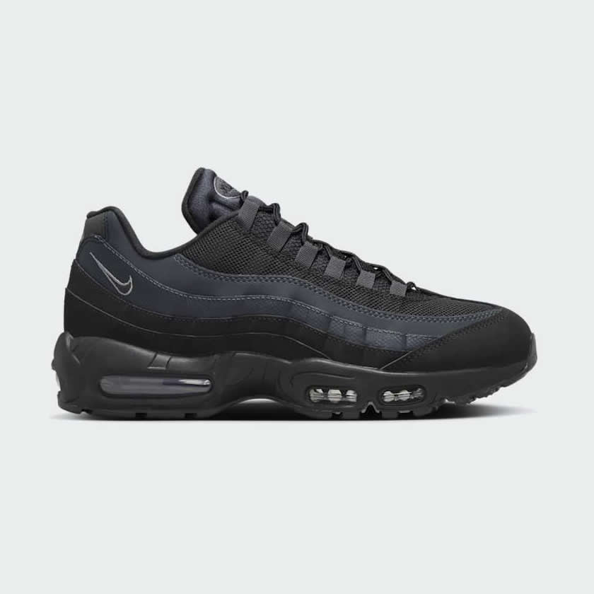 tradesports.co.uk Nike Men's Air Max 95 HQ3825 003