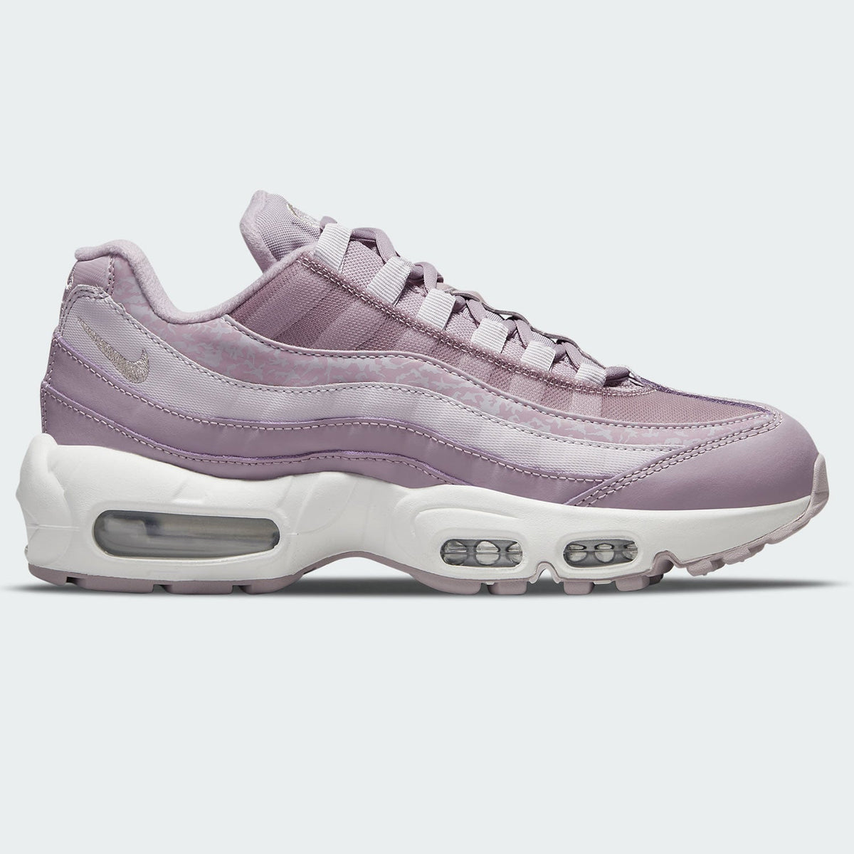 Nike Women s Air Max 95 Shoes DC9474 500 Trade Sports