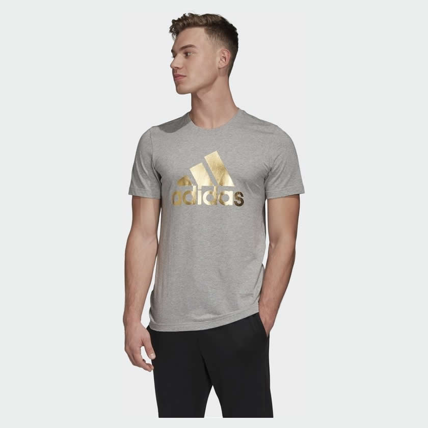 Camiseta hombre graphic online adidas